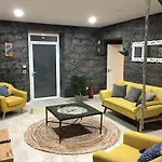 Granary's House * Sete Cidades